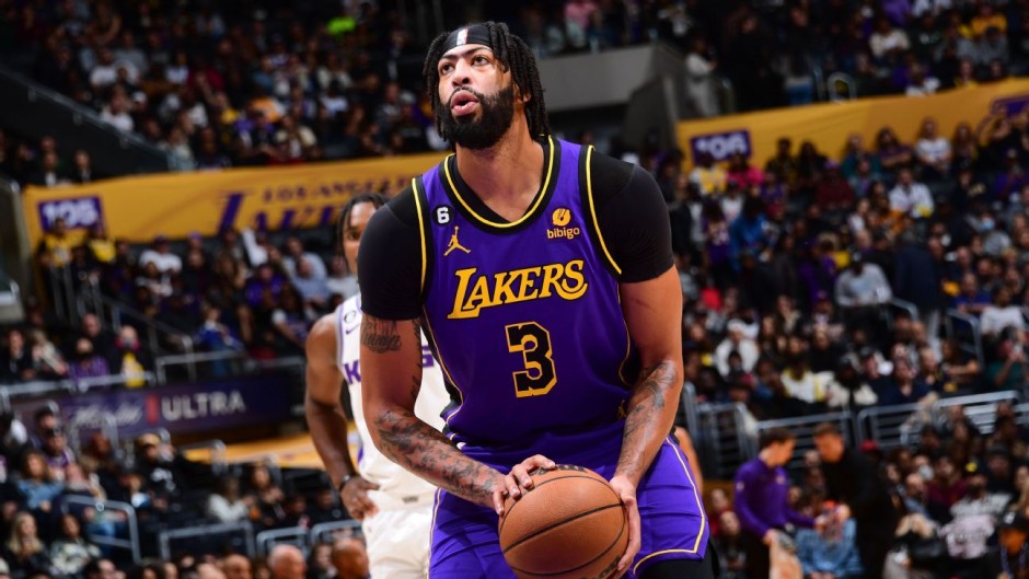 AYX GAME-浓眉哥连续二十场比赛得分超过持续失利，西班牙队不断突破！引发球迷热议的简单介绍