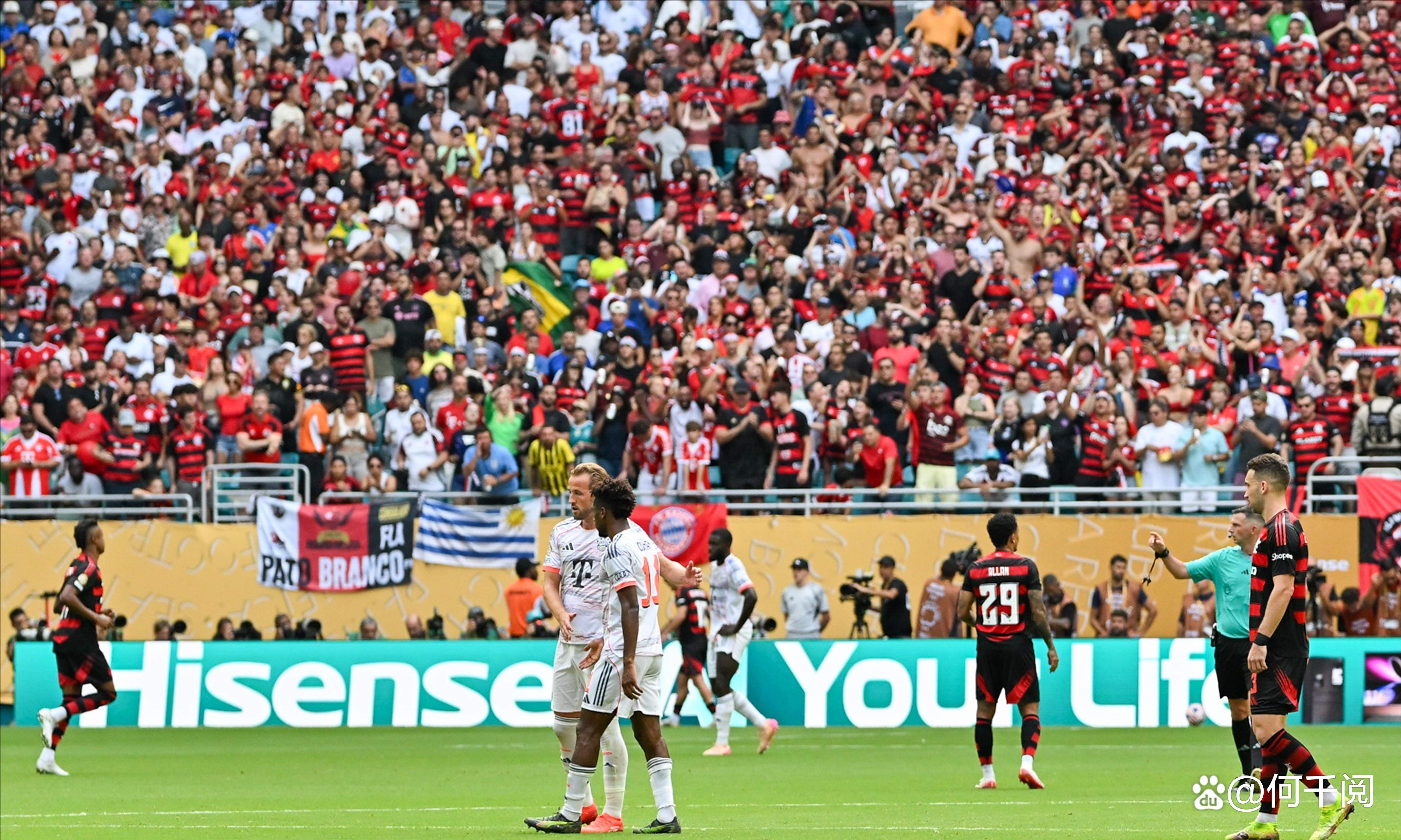 爱游戏体育- 拜仁带队取胜！，德约科维奇重要时刻持续失利比赛高潮迭起