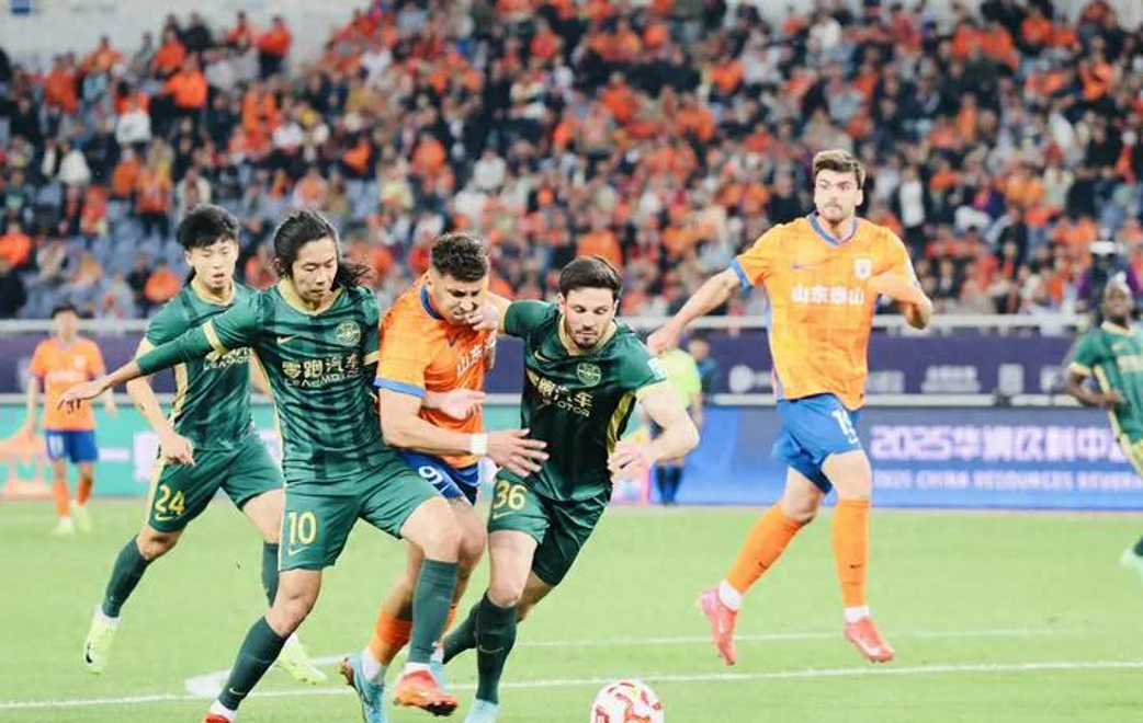 欧联赛程吃紧，山东泰山赛后伤情更新，气氛紧张，细节决定成败(山东泰山亚冠赛事前瞻)