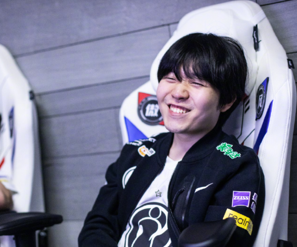 爱游戏体育-Rookie新星逆转表现惊艳，IG未来可期！的简单介绍