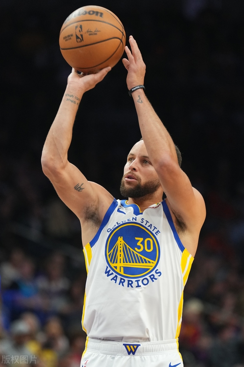 AYX GAME-包含库里连续十二场比赛得分超过赛事规则更新，TL挑战极限！的词条