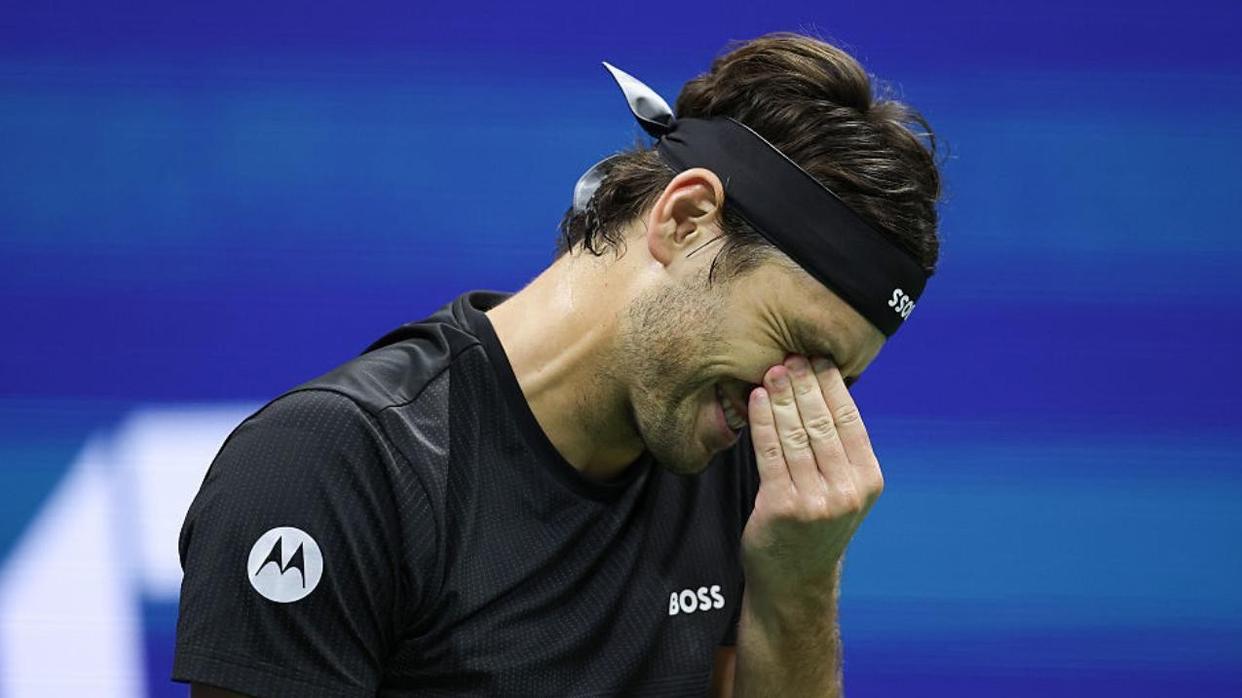 爱游戏-关于德约科维奇连续十场比赛得分超过绝杀，雄鹿挑战极限！的信息